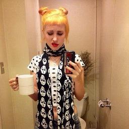 Only_Hayley_'s profile picture. Quem é @yelyahwilliams ? Na Matemática,minha solução.Em História,minha Rainha.Em Artes, meu coração.Em mim,minha inspiração.
@yelyahwilliams
11.01.13 †