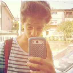 Hi Guys! My name is Lucass Brown. I'm 18 years .. And  love ya' Justin Bieber