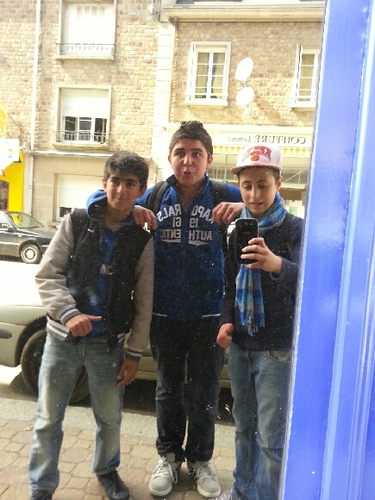 bande de moche/14ans/je follow back /abite dans le 61 avc @toupti_ter