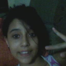 -- E smpre teem alguém praa falaar mal , impressionantee mesmo é qee quem fala raramenteh teem moral .. :$'
