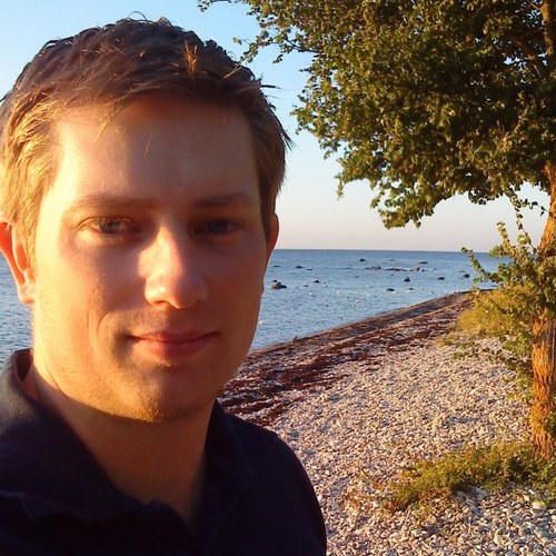 Agrarhistoria, jordbrukspolitik, natur & kulturvård, kartografi & kartor fascinerar mig. Arbetar på Länsstyrelsen i Halland. Skriver som privatperson.