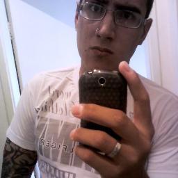 “As flores são bonitas em qualquer lugar do mundo, muita gente tem forma mas não tem conteúdo.” 
         :3 Sigam-me !? Obrigado.