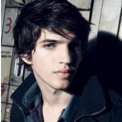 Teenage son of Sonny Corinthos and Carly Jacks. Brother of Kristina, Michael, Molly and Dante. NOT Bryan Craig. Just a role-player.
