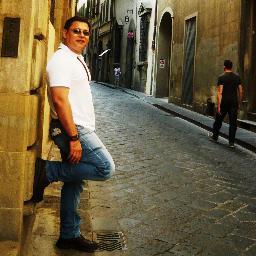 AdelisR's profile picture. Medico Fisiatra Rehabilitador con Especialización en Medicina Antienvejecimiento. Interesado en redes sociales y sociedad informacional