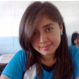 Soy una persona Divertida y amo a mi familia y amigos......pero en primer lugar Amo a Dios sobre todas la cosas. ♥