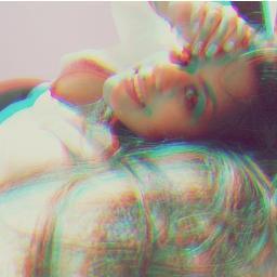 não sou de ninguém, eu sou de todo mundo e todo mundo é meu também.
