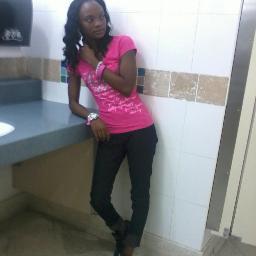 AM a loving and fun person who love to meet new people love R/B and to watch movies and shopping with friend.i love chris brown,nicki mindless behavior YM,diggy