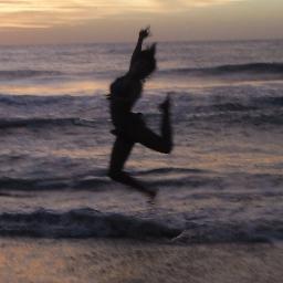 rochipazg's profile picture. Si el presente es de lucha, el futuro es nuestro...