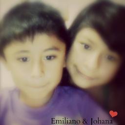 Hola me llamo Johana amo mi nombre me encanta Big Time Rush *u*  siempre pueden confiar en mi y adios.
Si me sigues te sigo ;)