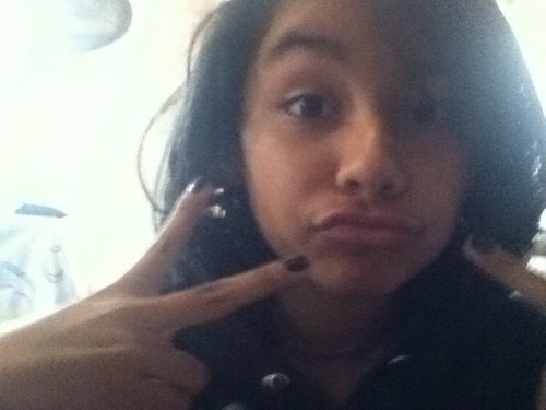 Heey! The namezzzz Kayli!!! And so i have no stalkers im A UNICORN NAMED PEPE. K im done bye.