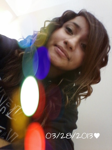 yamiletz81's profile picture. 