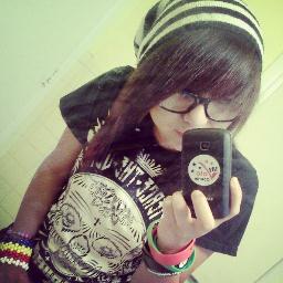 Lindezzzyyy's profile picture. 