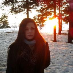 drozdova_vika's profile picture. Я уверен написал бы свои лучшие стихи, поддавшись всё вокруг оволшебнивающему потоку весны...