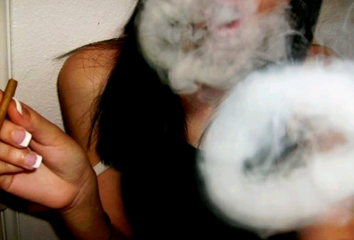 #TeamFollowBack #TeamWhiteGirl #TeamStoners
