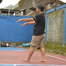 Bingung mau nulis apaannn.... klo pnya usul follow aku ya ....
