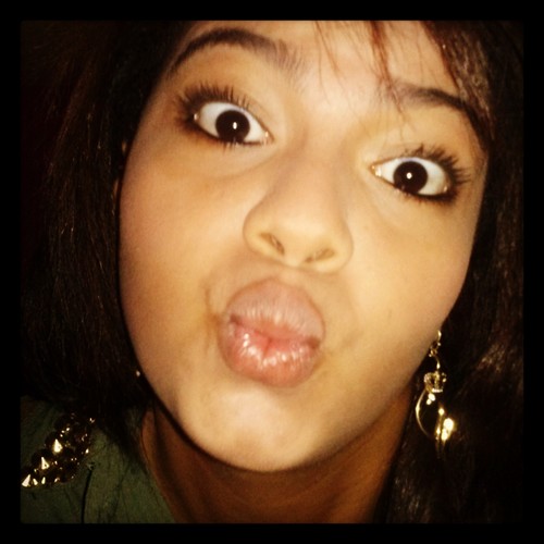 Karla_Marq19's profile picture. UIP  
Hope'♡   [19 de Abril♣]