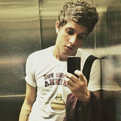 ChaySena's profile picture. Uma pessoa muito REBELDE, sou o persornagem mais lindo de todos, @chayleao