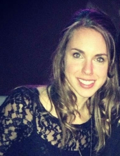 Franco-Ontarian social worker: youth, mental health and social issues. Love sports, the outdoors, travelling, reading, music, family, friends...