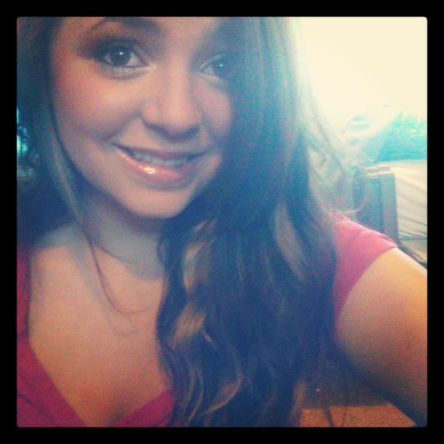 Im Hayley, 17, Young N in Love, Come Real or not at all ~