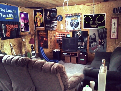 IkkiZach's profile picture. Mooove along now.