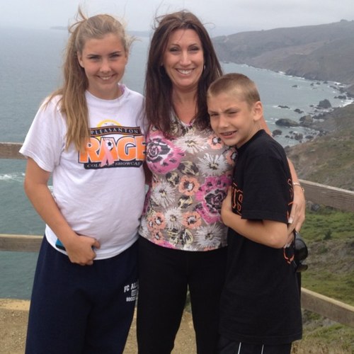 KerriBotzFoust's profile picture. 