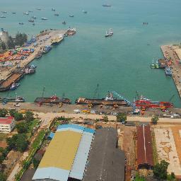 MENEKUNI BIDANG PELABUHAN LAUT DAN TEKNIK PANTAI