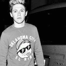 @JanoMyHoran's TL account.. Follow my real account @iBrooksEmpire