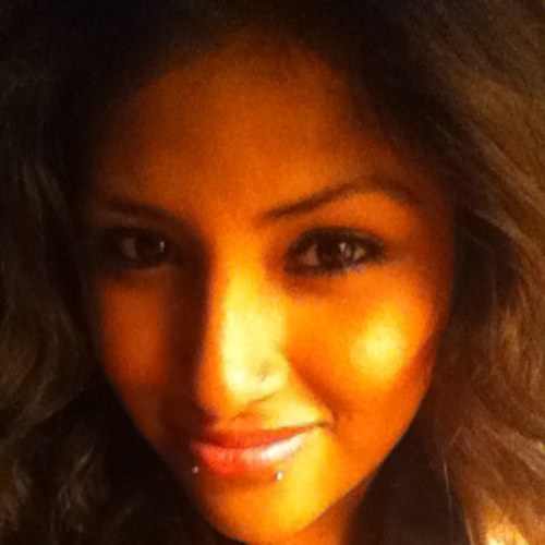 lauravalencia's profile picture. 