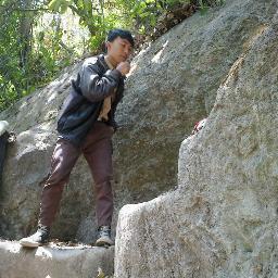 hidup itu berawal dari mimpi. kenyataan berawal dari kayalan. | 8-09-1995 | Follow me, me follow back just mention + | Single Happy!
