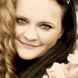 schelkun_uliya's profile picture. Я так и не научился жить...в потоке дней превратившись в пепел...уже нам поздно себя изменить...иду туда, где давно я не был...(с)