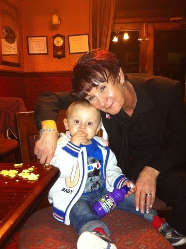 lornabooth10's profile picture. Caring person, hard working, love my children more than anything else in the world, married, love my dog Molly