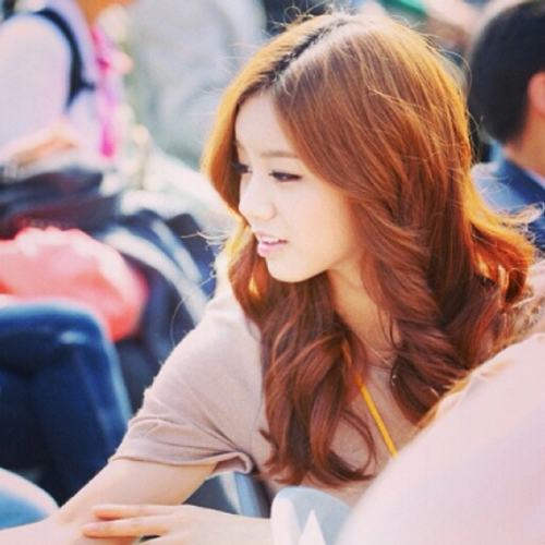 94garis~ | maknae perempuan hari