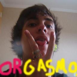 eu sou o Mr.G4t0 da The Zoeira Never Stop, seus comentários são invalidos.