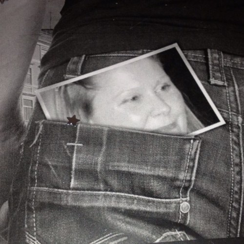 laetiyoda77's profile picture. 