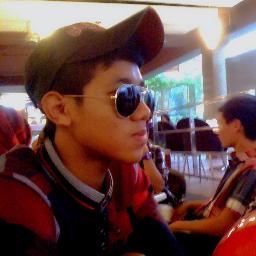 # Izzul Mafrow # BatCourage is going from failure to failure without losing enthusiasm.
ch 96 # 31.12.96  hujng tahun kan,,haha,,#