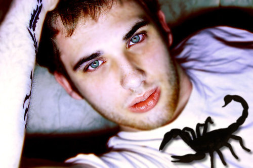 abinizzzzz's profile picture. İzmir dogumluyum karşı yakalıyım