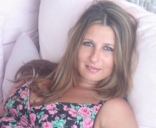 andreaoneill71's profile picture. Mum to Maia and Wife to Garry. Very happily married and life is great :0)