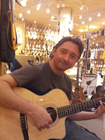 almichisa's profile picture. Autore & Compositore