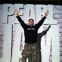 Michael Steinweiss (@offmikegoes) 's Twitter Profile