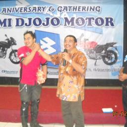 Pelaku bisnis otomotif