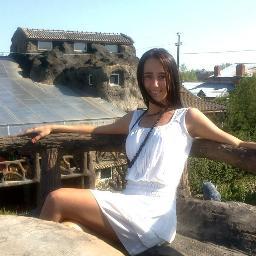 Love, peace and joy are the fruits of my heart. Traveling is my passion