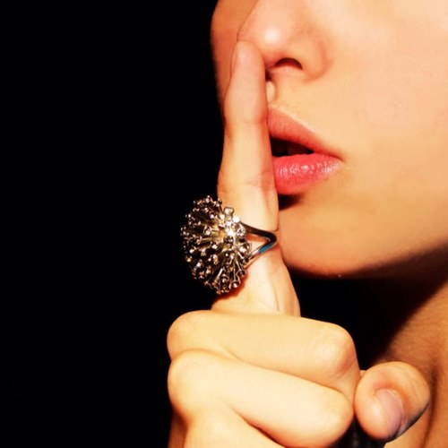 DonttellShhh's profile picture. I am a highschooler and I would just like for my name to be a secret. If I follow you that means I would love it if you followed me back...thank you.