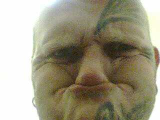 bored, lonely and drinking my way to an early grave. chelsea fc.I follow back.  # twitter92 #99percenter