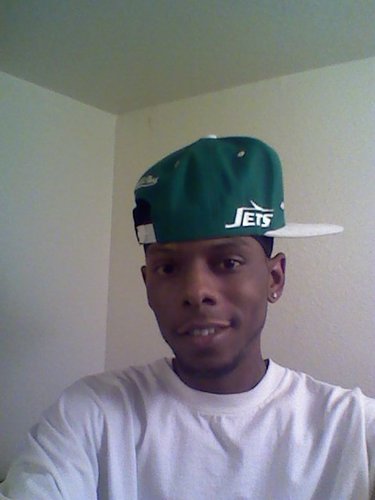 My name is Dee I'm a grown  man who does not have time for fake people drama or anyone or thing that fits in that category.