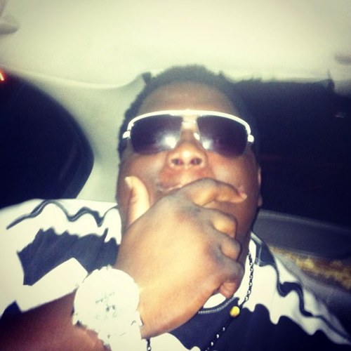 Im up and cuming like im fuckin in an Elevator...... Juku Juice.... ah nigga gone feel me before DIE!!!!!