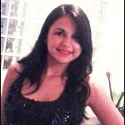 O que você tem, todo mundo pode ter. Mas o que você é, ninguém pode ser. (Clarice Lispector)