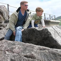 suemcornish's profile picture. Mum, wife, aunt. work full time have a busy a life
Like cooking , crafting , reading and general socialising and having fun