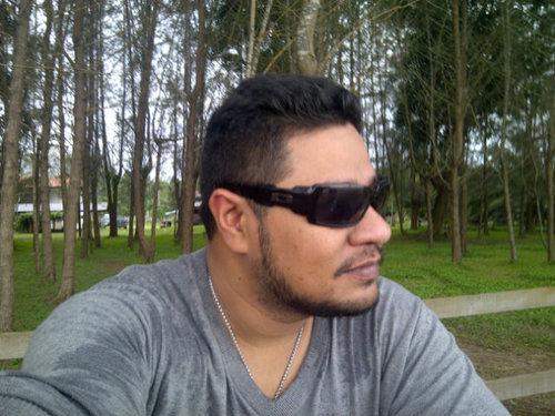 IroelAkbar's profile picture. 