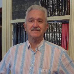 T. S. Informáticos. Ganadero. Diplomado en nutrición. 
Aficiones: medicina, biología, nutrición, arte, arqueología y más.
¡Investigador por cuenta propia!