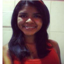 Amiga, engraçada, bipolar, irritante, conselheira, companheira, viciada em net e em celular =]